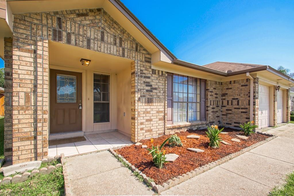 2535 Foliage Drive - Photo 1