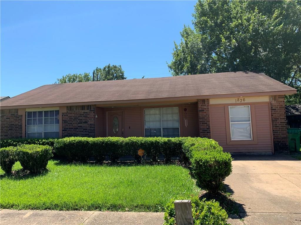 1836 Cinclair Loop - Photo 1