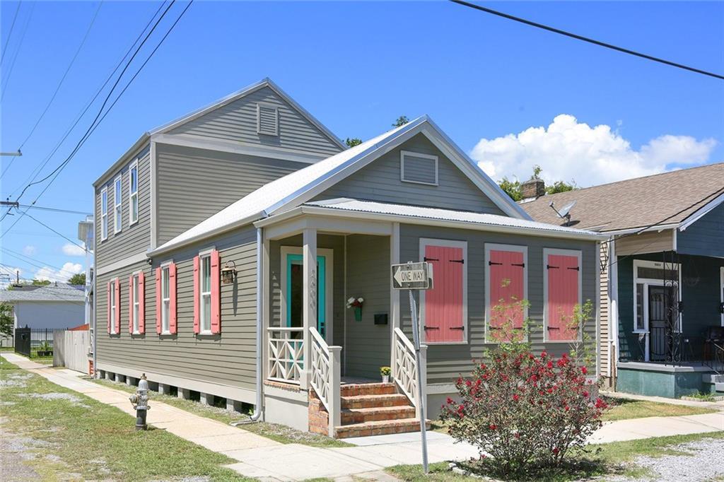 2600 Valence Street - Photo 1