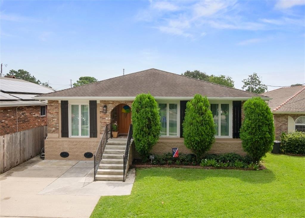 4217 Harvard Avenue - Photo 1