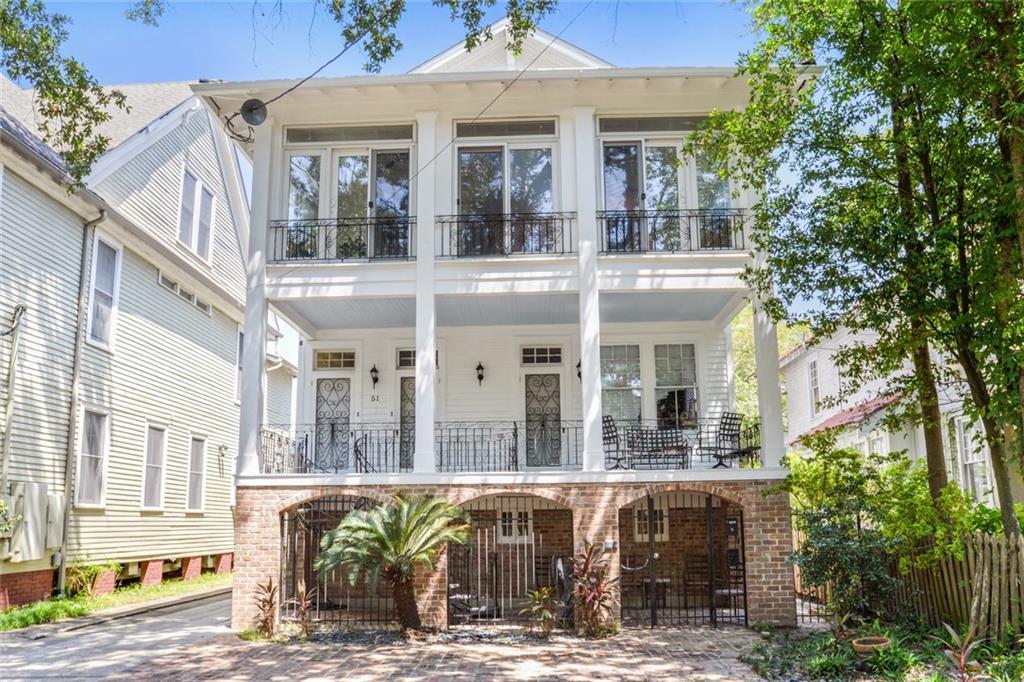 51 Neron Place - Photo 1