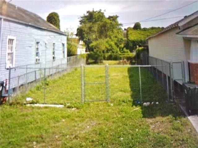 2314 Claiborne Avenue - Photo 1