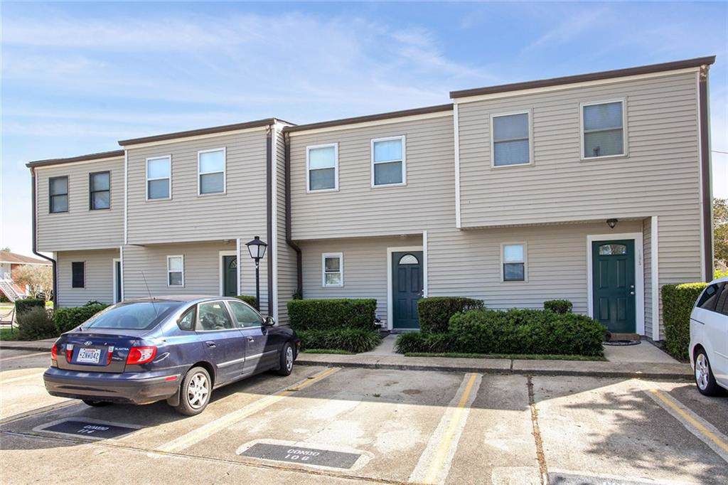 1020 St. Julien Drive - Photo 1
