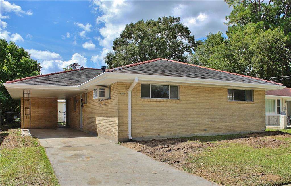 9004 Camille Court - Photo 1