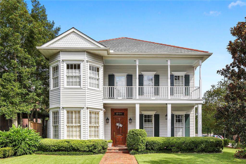 201 Brockenbraugh Court - Photo 1