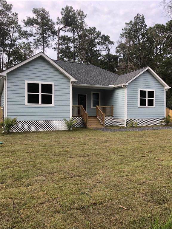 142 Scenic Drive - Photo 1