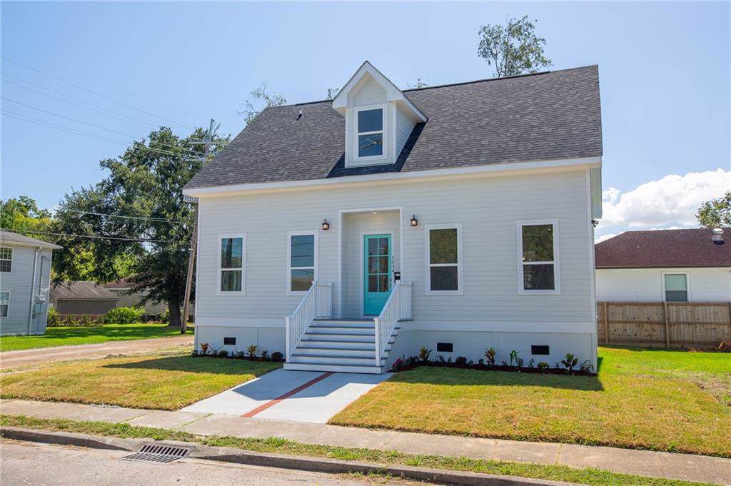 1534 Harrison Avenue - Photo 1
