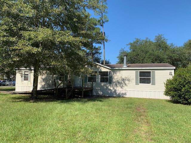 2404 Pelican Street - Photo 1