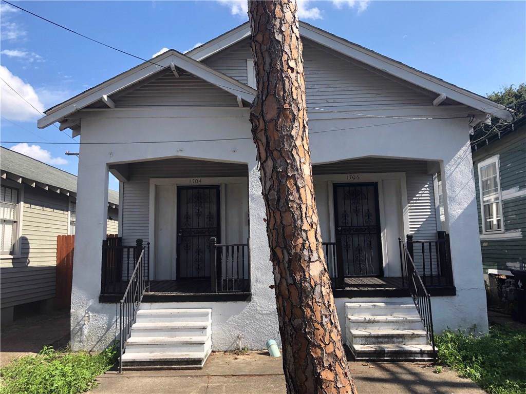 1704 Lopez Street - Photo 1