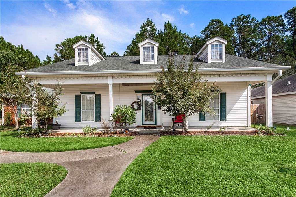 601 Maplewood Drive - Photo 1