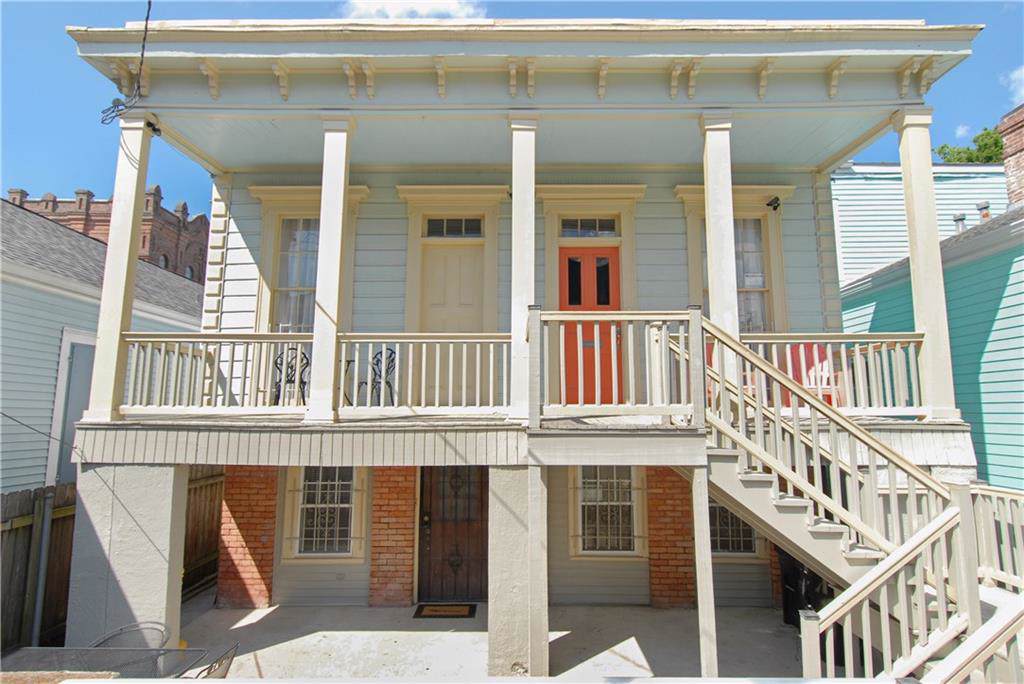 1006 Josephine Street - Photo 1