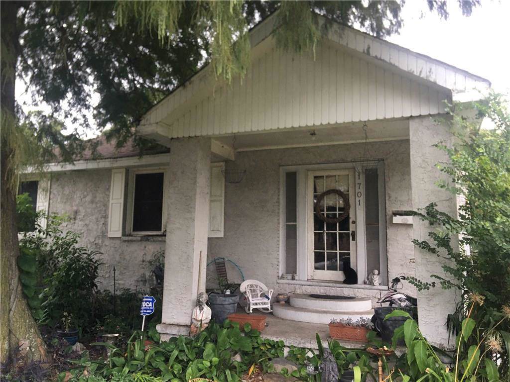 1701 Claudius Street - Photo 1