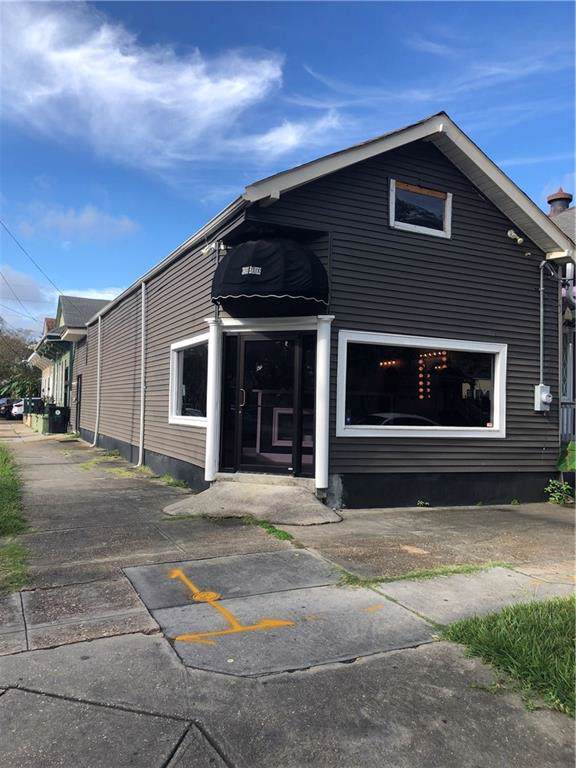3800 Banks Street - Photo 1