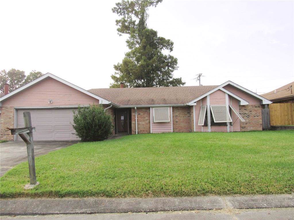 1252 Olde Oaks Drive - Photo 1