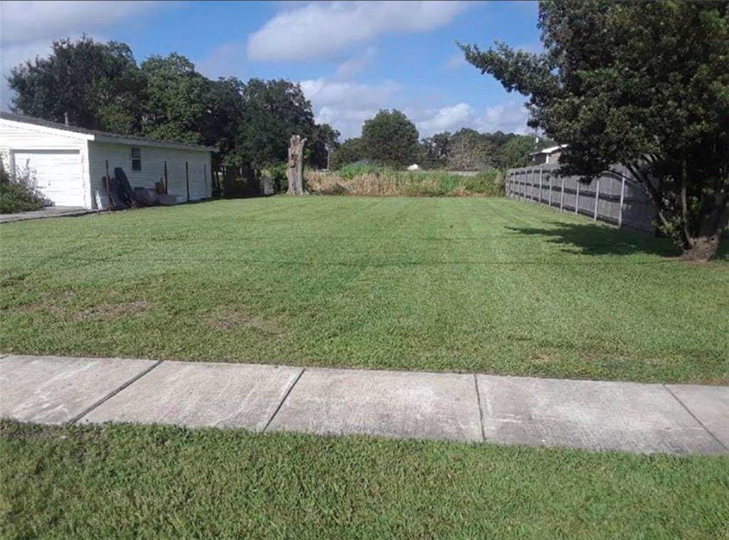 1616 Alexander Avenue - Photo 1