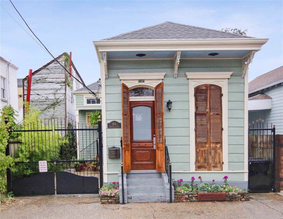 1614 Kerlerec Street - Photo 1