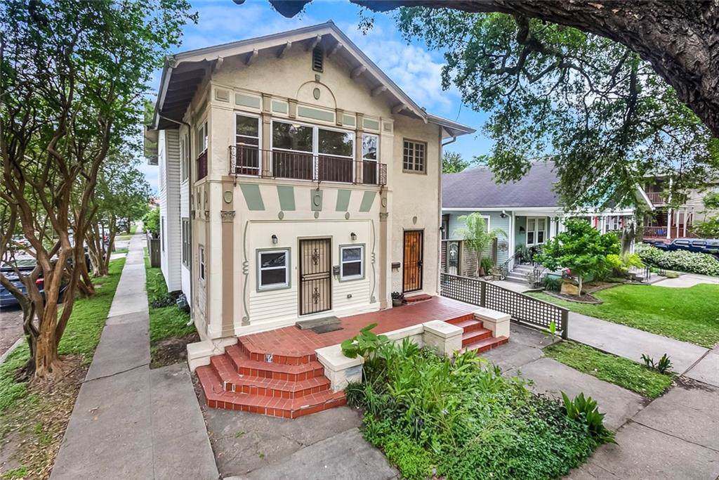 4300 Banks Street - Photo 1