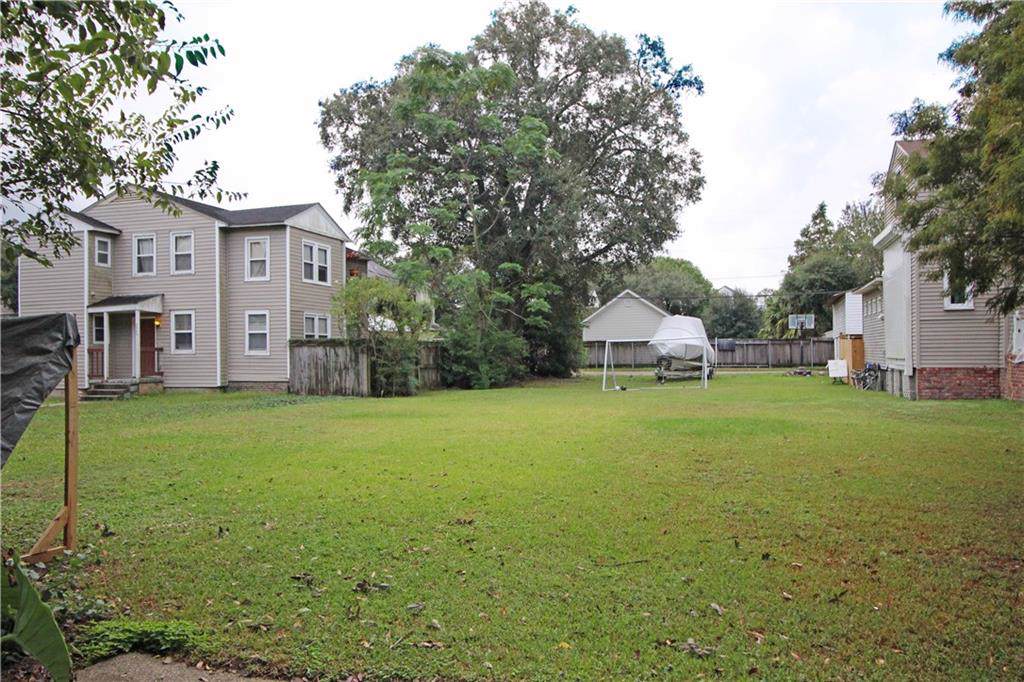 5942 General Haig Street - Photo 1
