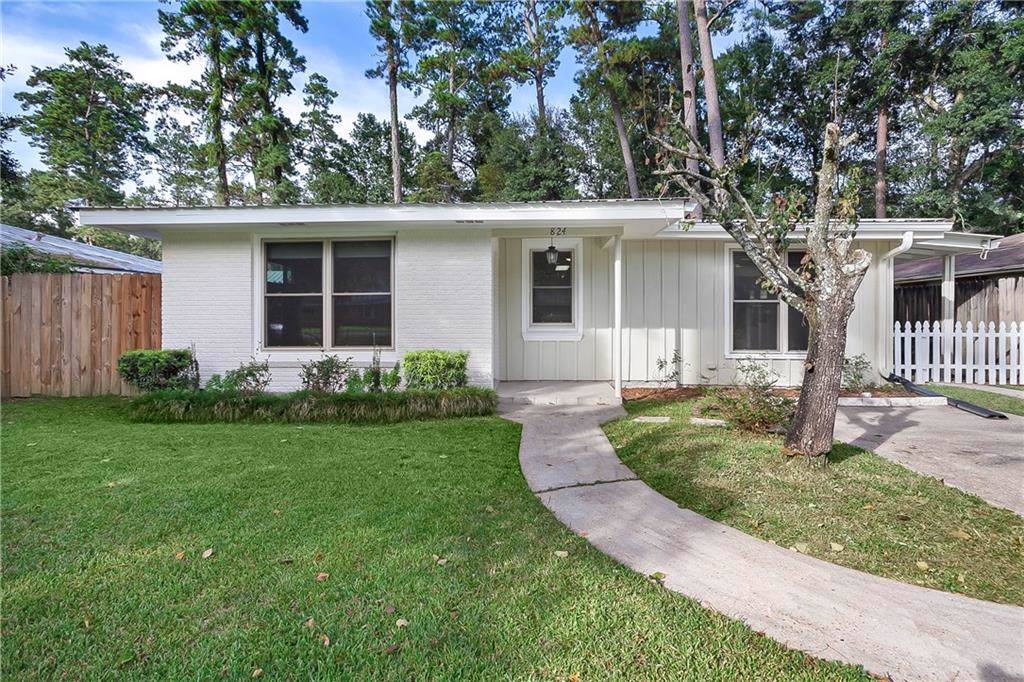 824 13TH Avenue - Photo 1