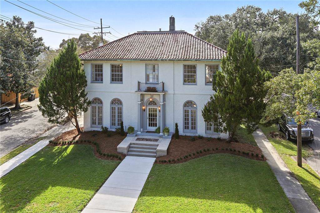 58 Fontainebleau Drive - Photo 1