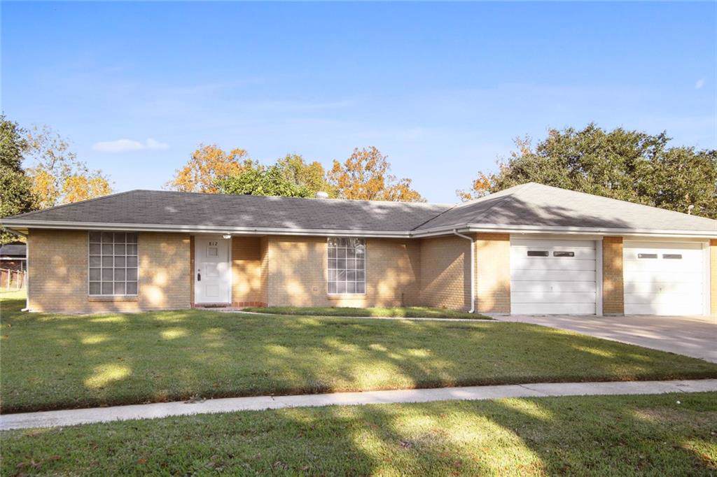 812 Collier Drive - Photo 1