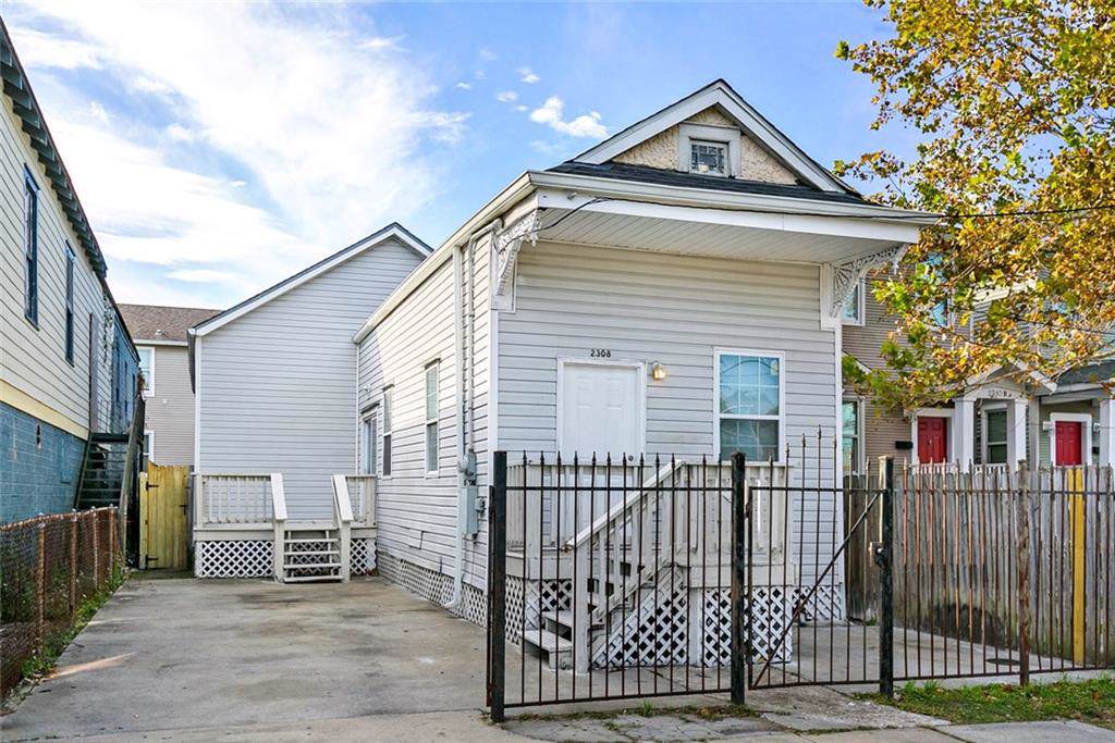 2308 A P Tureaud Avenue - Photo 1