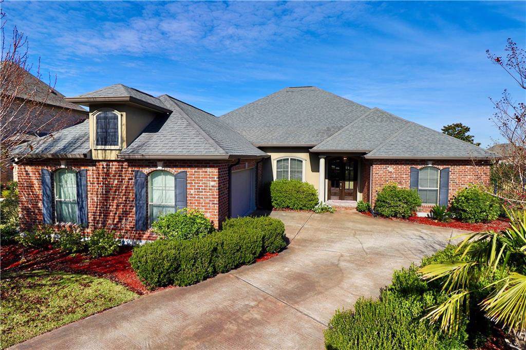 108 Lac Segnette Drive - Photo 1