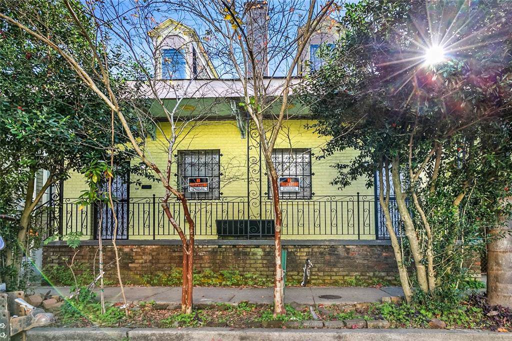 1024 Robertson Street - Photo 1