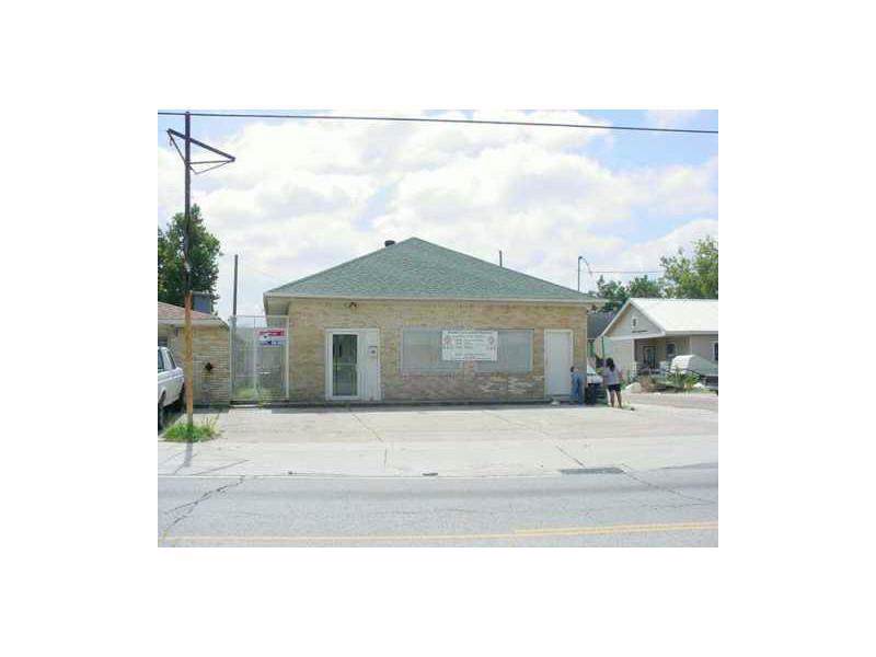 6015 4TH Street - Photo 1