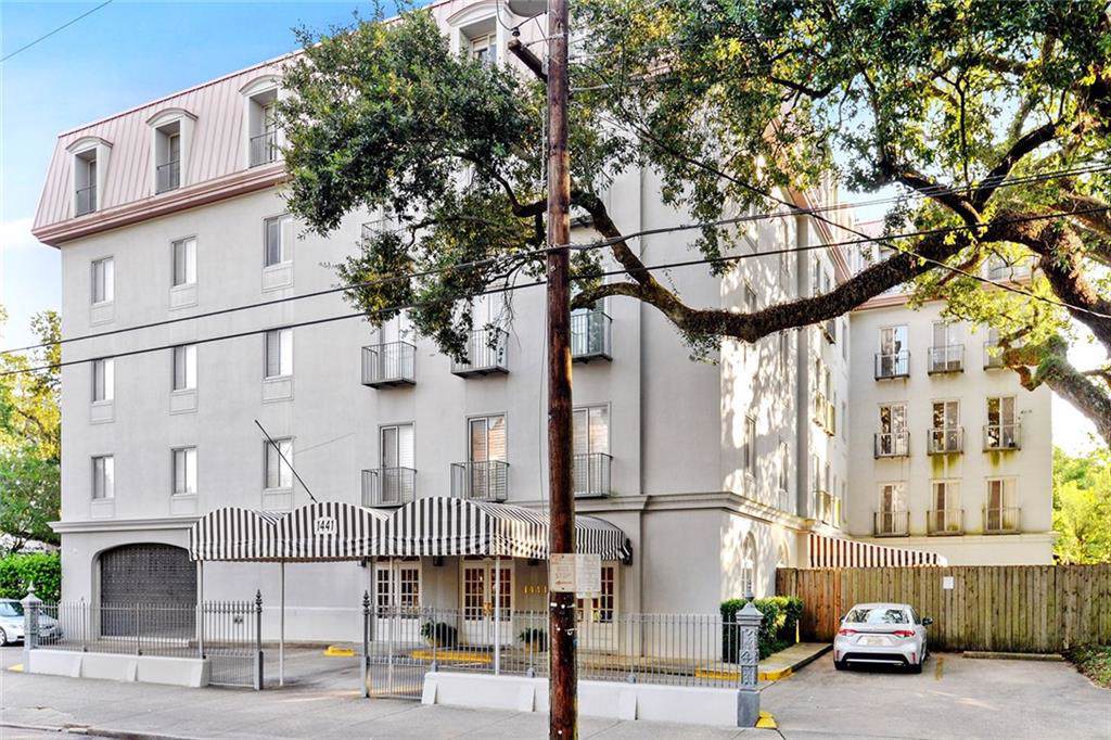 1441 Jackson Avenue - Photo 1