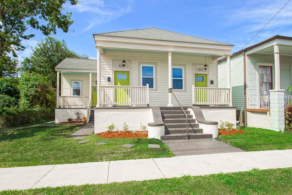925 Atlantic Avenue - Photo 1