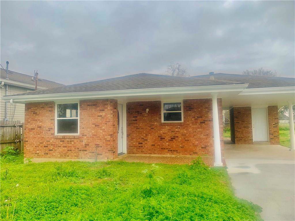 4855 Camelia Street - Photo 1