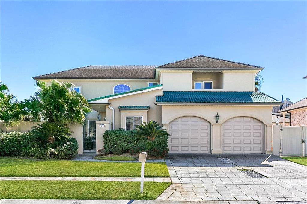 429 Rue De La Rivere - Photo 1