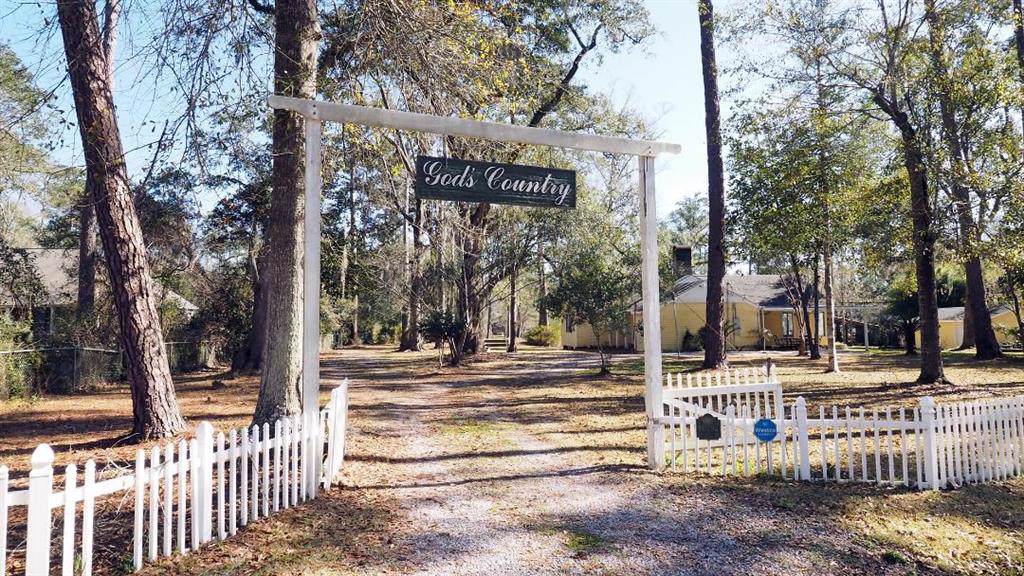 60262 Sherwood Drive - Photo 1