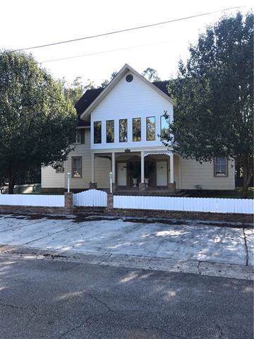 210 Steele Avenue - Photo 1