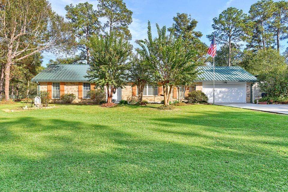 70078 Maplewood Drive - Photo 1