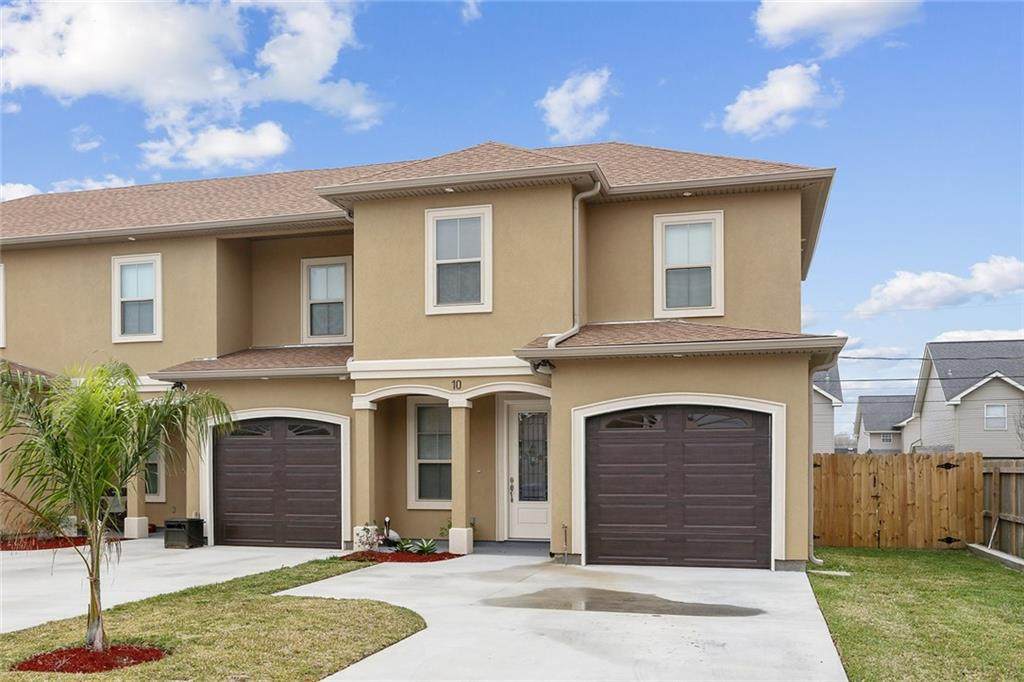 10 Francis Lane - Photo 1
