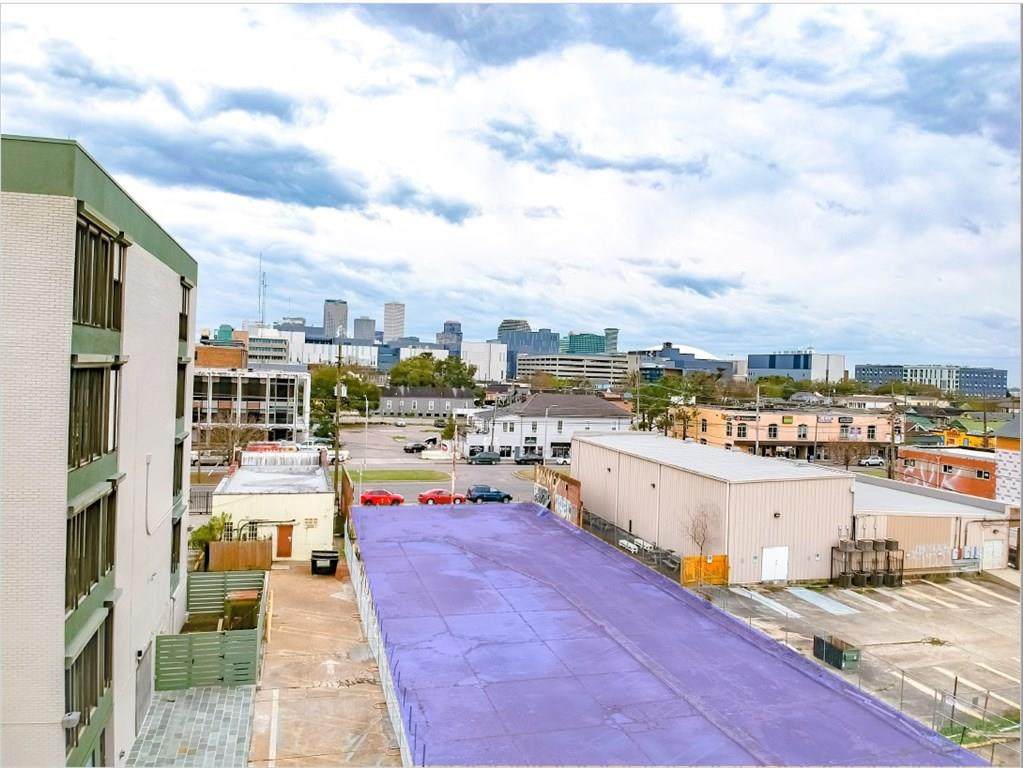 123 Broad Street - Photo 1