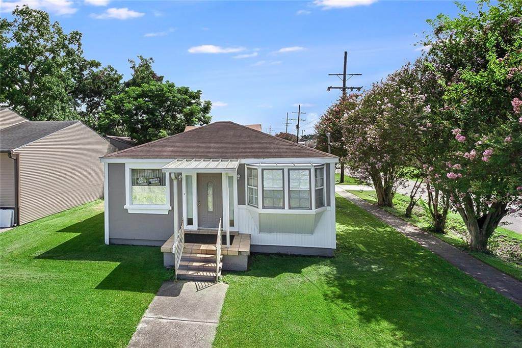 200 Urquhart Street - Photo 1