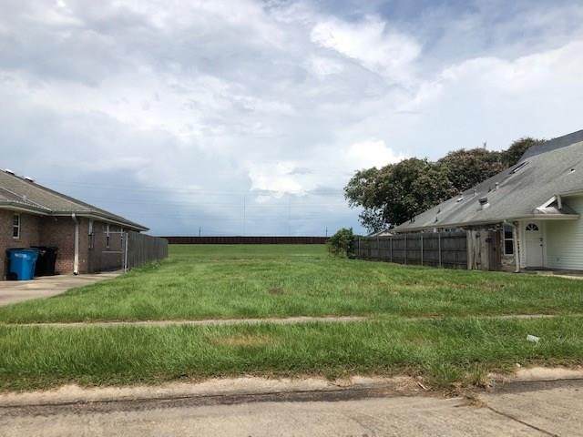 9017-19 Amour Drive - Photo 1