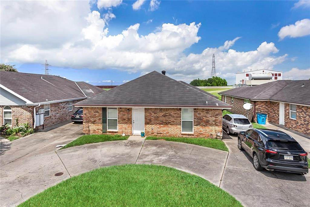 9105 Amour Drive - Photo 1
