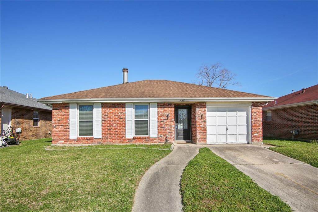 4927 Pentland Drive - Photo 1