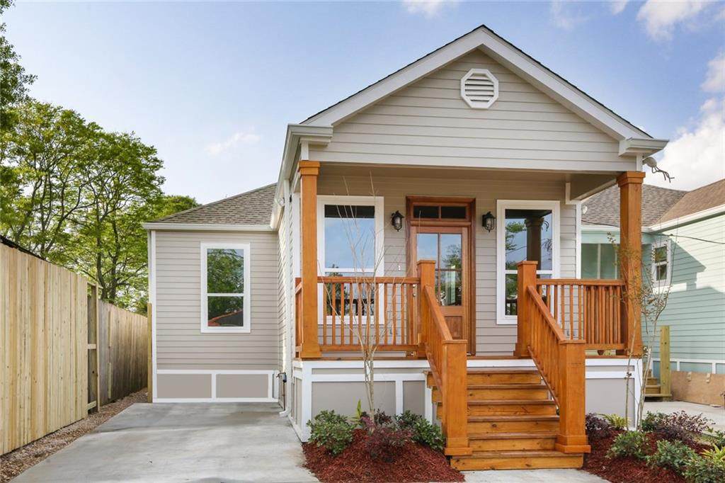2420 Leonidas Street - Photo 1