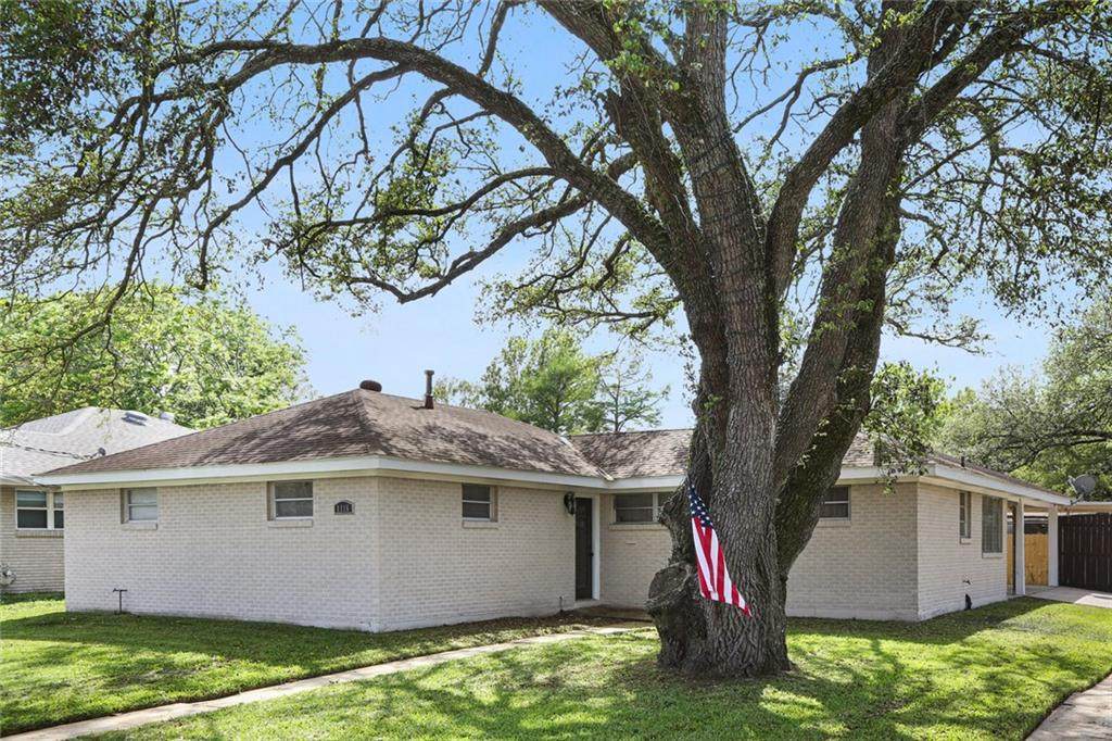 1116 Green Acres Road - Photo 1
