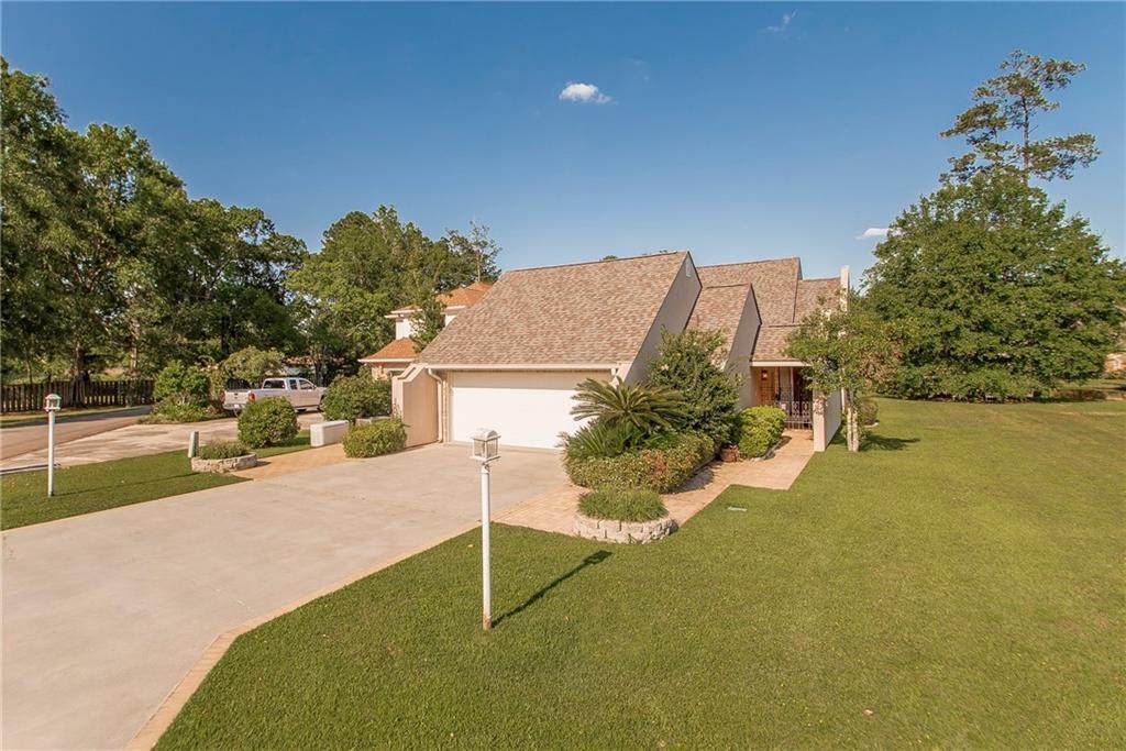 7 Pin Oak Lane - Photo 1 7 Pin Oak Lane - Photo 1