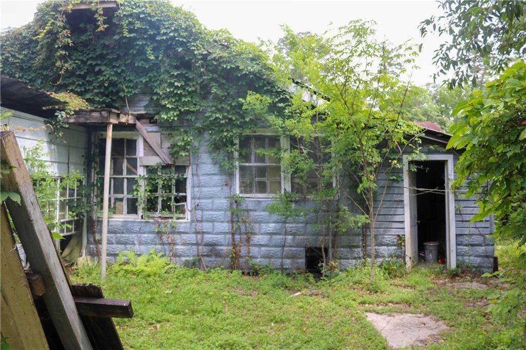 802 Lee Road - Photo 1