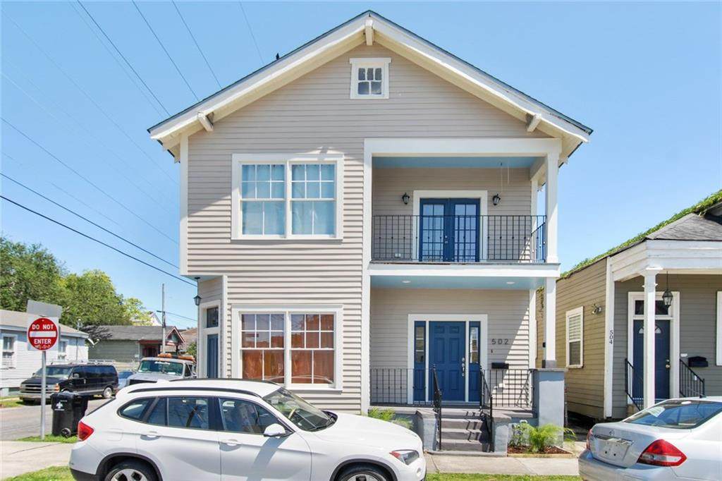 500 02 Hennessy Street - Photo 1