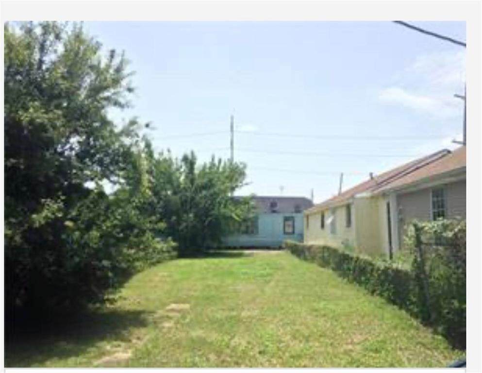 8826 Edinburgh Street - Photo 1 8826 Edinburgh Street - Photo 1