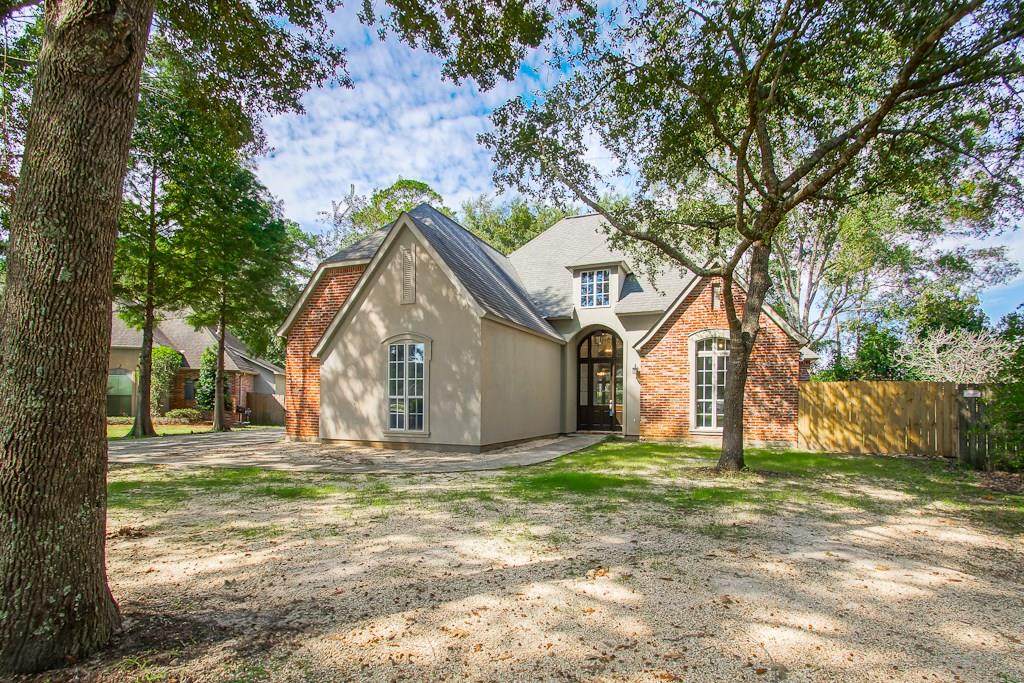 78 Victoria Lane - Photo 1
