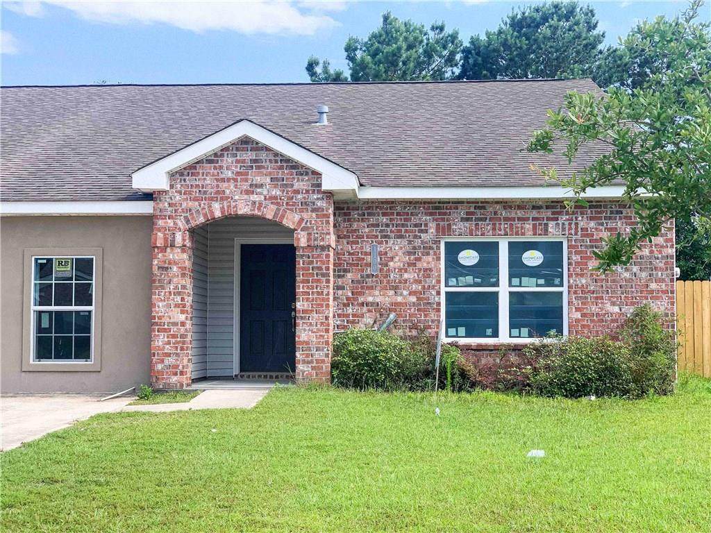 1100 Clairise Court - Photo 1